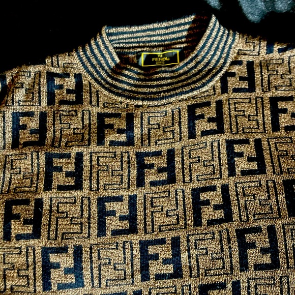 Fendi Tshirt Authentic